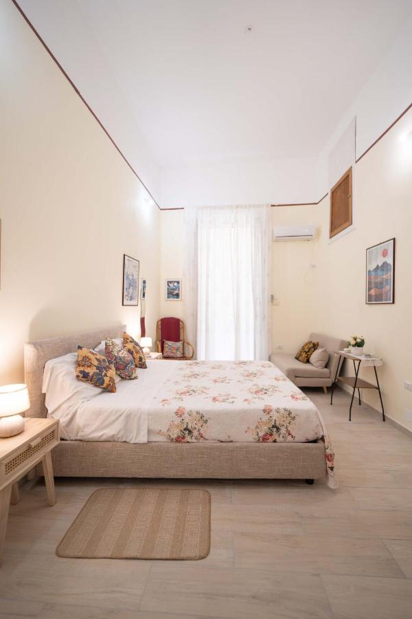 Cosmea By Dimorra Apartment Наполи Екстериор снимка
