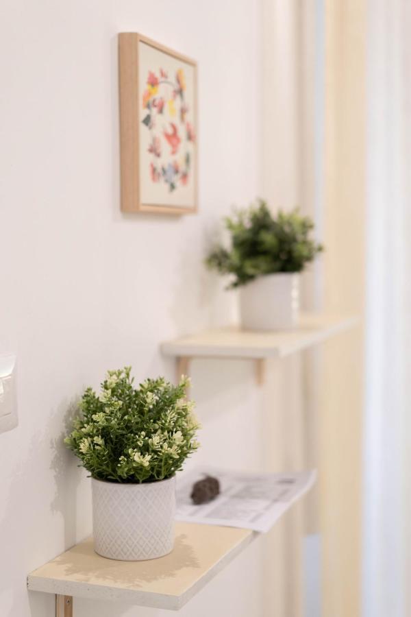 Cosmea By Dimorra Apartment Наполи Екстериор снимка