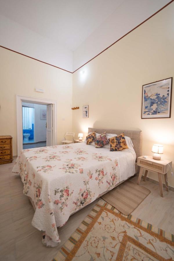 Cosmea By Dimorra Apartment Наполи Екстериор снимка