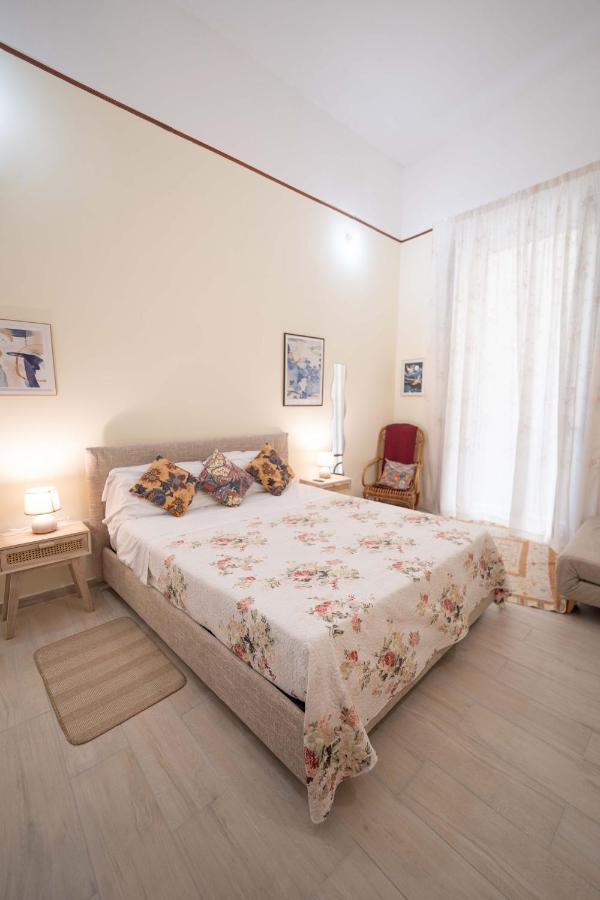 Cosmea By Dimorra Apartment Наполи Екстериор снимка