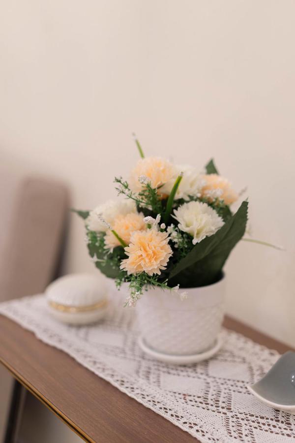 Cosmea By Dimorra Apartment Наполи Екстериор снимка